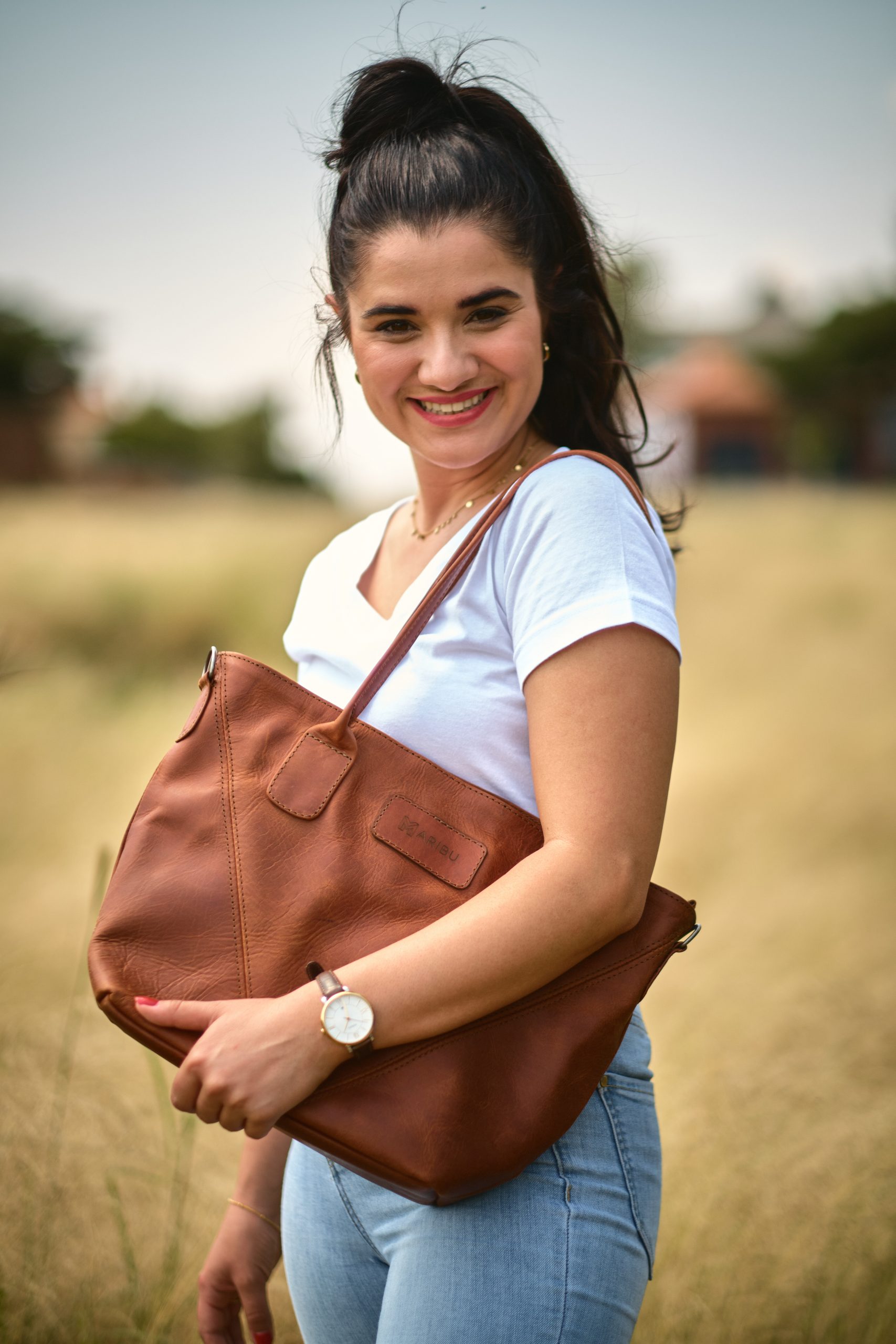 Maribu Leather Athena handbag in Pecan