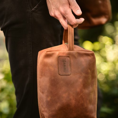 Maribu Leather Toiletry Bag