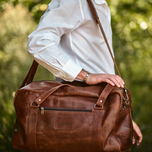 Maribu Leather Weekender in Pecan Bag